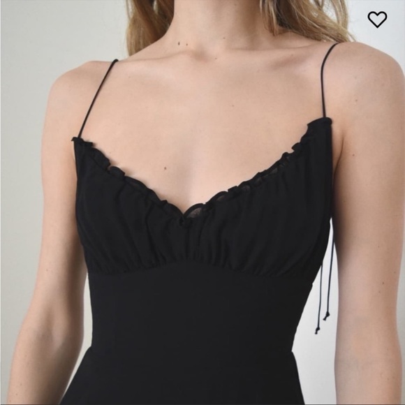 NEW NWT Reformation Esther Dress Black - Picture 2 of 6